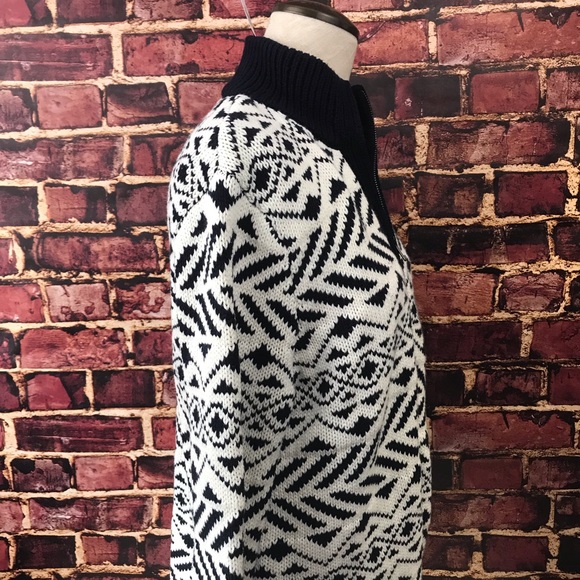 NEW - Express cardigan sweater Medium geometric - Picture 5 of 8